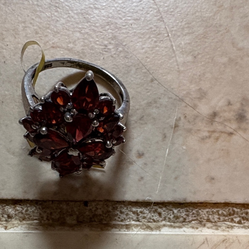 Elegant Red Rich Ruby Ring - image 1